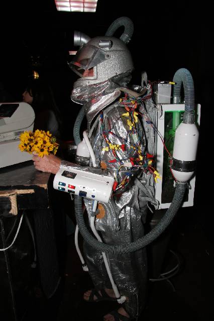 v2006_ArtCar_1_Ball 257 